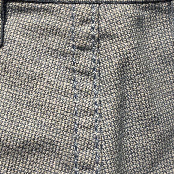 Rodd & Gunn~ NWT!!~ The Gunn 9" Shorts - Picture 14 of 14